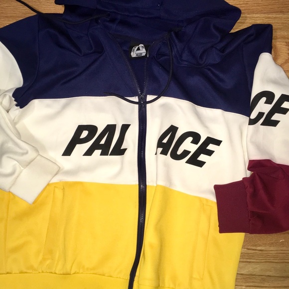 Palace skateboards coach jacket size medium - Picture 3 of 6